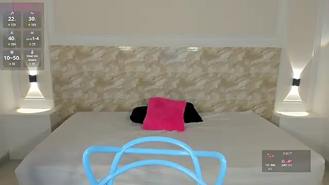 Snapshot of AliceRoss0 chatting on 09/16/25, 08:10 AliceRoss0 online show from 09/16/25, 08:10