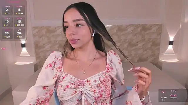 Snapshot of AliceRoss0 chatting on 09/25/25, 08:12 AliceRoss0 online show from 09/25/25, 08:12