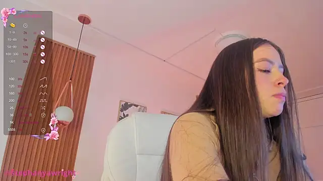 Snapshot of TiffanyWright chatting on 02/10/25, 04:14 TiffanyWright online show from 02/10/25, 04:14