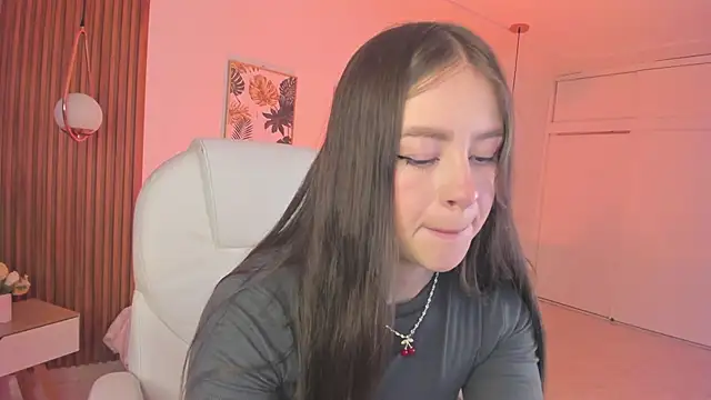 Snapshot of TiffanyWright chatting on 09/12/25, 01:22 TiffanyWright online show from 09/12/25, 01:22