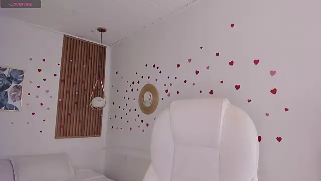 TiffanyWright online show from 02/21/26, 01:23