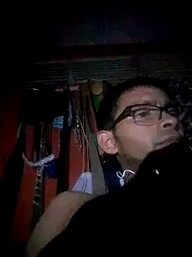 Snapshot of VL25DN26 chatting on 01/10/25, 05:47 VL25DN26 online show from 01/10/25, 05:47