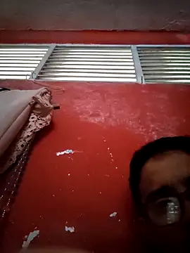 Snapshot of VL25DN26 chatting on 09/10/25, 07:03 VL25DN26 online show from 09/10/25, 07:03