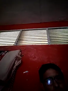 Snapshot of VL25DN26 chatting on 09/16/25, 07:26 VL25DN26 online show from 09/16/25, 07:26