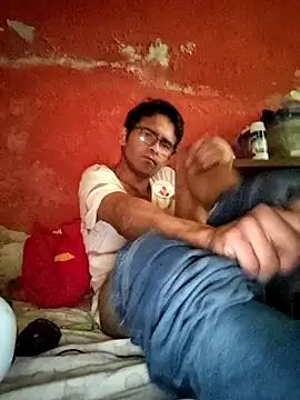 Snapshot of VL25DN26 chatting on 01/17/26, 04:00 VL25DN26 online show from 01/17/26, 04:00