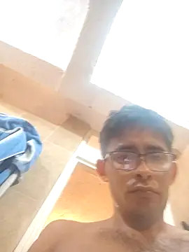 Snapshot of VL25DN26 chatting on 02/16/26, 11:34 VL25DN26 online show from 02/16/26, 11:34