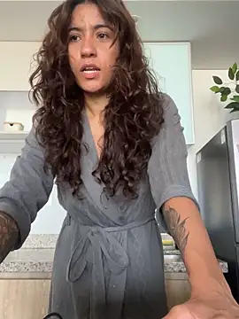 ValeriEvan online show from 02/18/25, 01:11