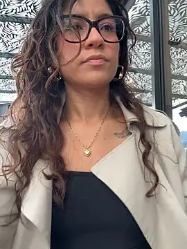 ValeriEvan online show from 10/28/25, 08:11