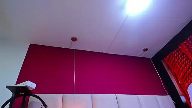 Amberluy online show from 08/07/26, 09:17