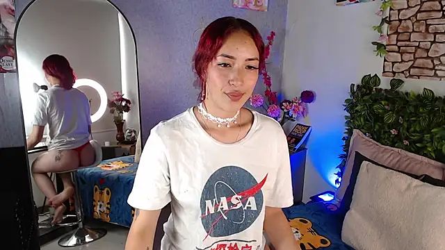 Cassie fletcher  online show from 12/26/24, 06:01