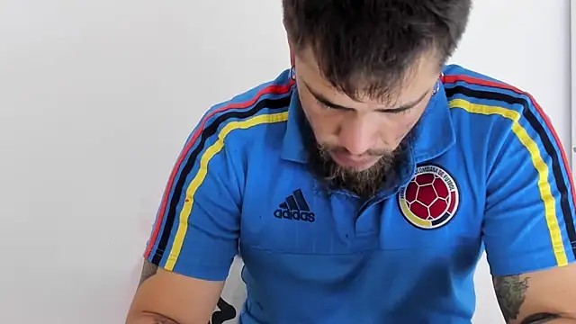 Beard xox online show from 03/31/26, 11:05