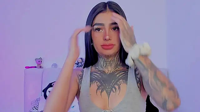 Snapshot of shadowcatt_ chatting on 09/30/25, 05:51 shadowcatt online show from 09/30/25, 05:51