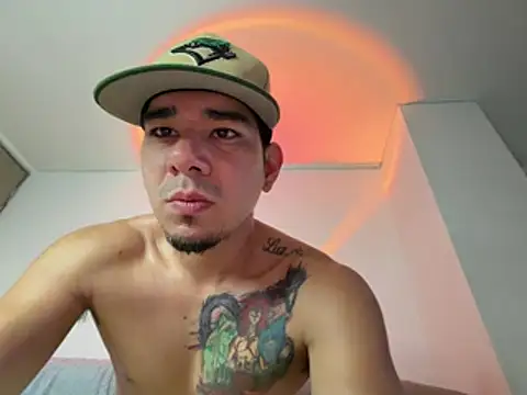 Snapshot of danielv_95 chatting on 07/02/26, 10:38 danielv 95 online show from 07/02/26, 10:38