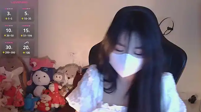 Snapshot of TimmyZi chatting on 12/22/24, 04:38 TimmyZi online show from 12/22/24, 04:38