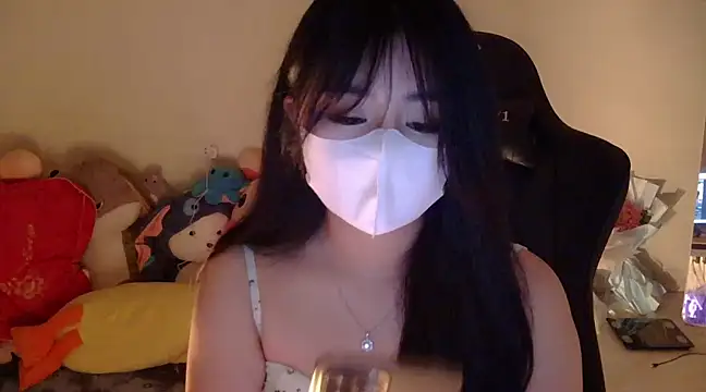 Snapshot of TimmyZi chatting on 03/15/25, 06:10 TimmyZi online show from 03/15/25, 06:10