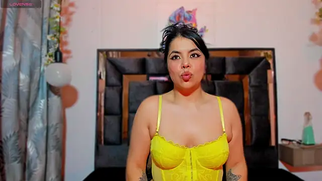 Snapshot of AmbeerBecker chatting on 09/24/25, 01:31 AmbeerBecker online show from 09/24/25, 01:31