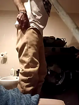 Fragolina73- online show from 10/02/25, 08:05