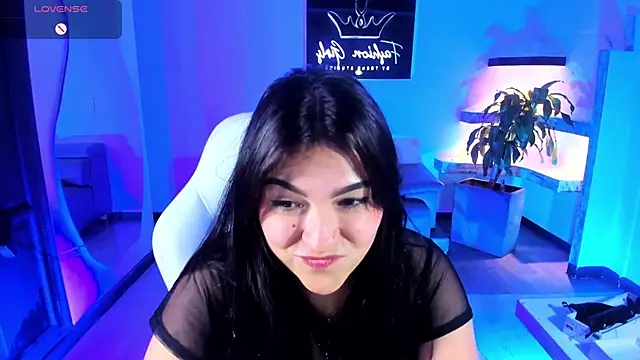 TifanyWhite  online show from 12/26/24, 11:24