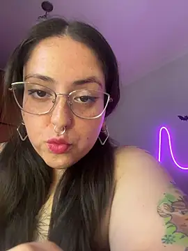 Mizztikaa online show from 11/12/25, 05:57