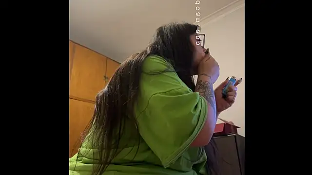 Mizztikaa online show from 11/20/25, 06:51