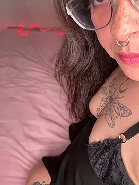 Mizztikaa online show from 05/16/26, 07:01