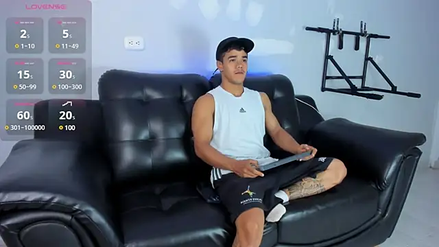 Rob saenz  online show from 03/05/25, 01:28