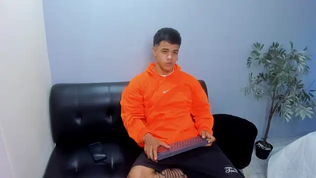 Rob saenz  online show from 03/07/25, 10:10