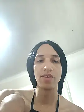 CharlotteLauren online show from 02/06/25, 05:25