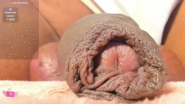 CharlotteLauren online show from 02/25/25, 11:11