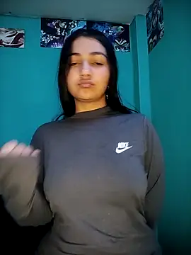 Nahiara velez online show from 12/22/25, 11:24