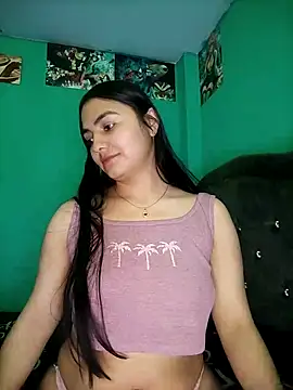 Nahiara velez online show from 05/17/26, 08:05