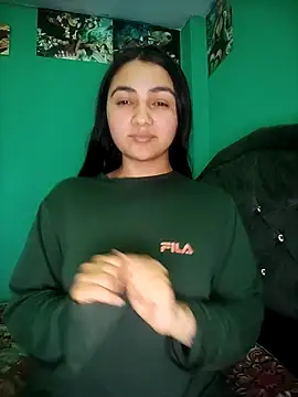 Nahiara velez online show from 06/09/26, 12:11
