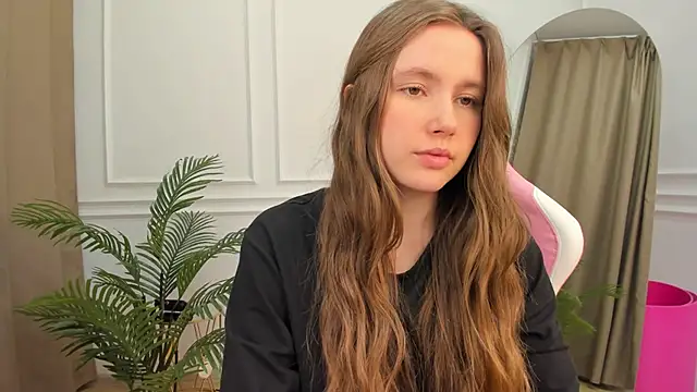 MaryannSoftt online show from 03/15/25, 06:21