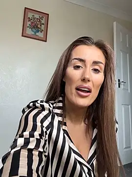 UKSYDNEYFOX online show from 03/08/25, 09:17