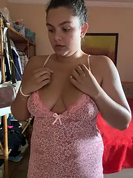 Snapshot of eva_y_marcelo chatting on 03/08/25, 10:54 eva y marcelo online show from 03/08/25, 10:54