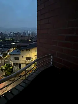 Snapshot of eva_y_marcelo chatting on 10/10/25, 10:36 eva y marcelo online show from 10/10/25, 10:36