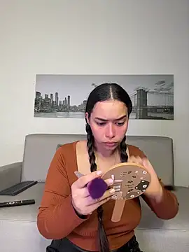 SophieRoyals online show from 05/28/26, 12:35