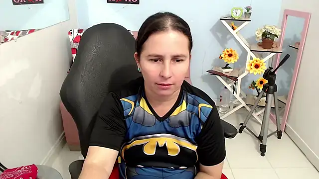 victoria jones online show from 09/13/25, 01:33