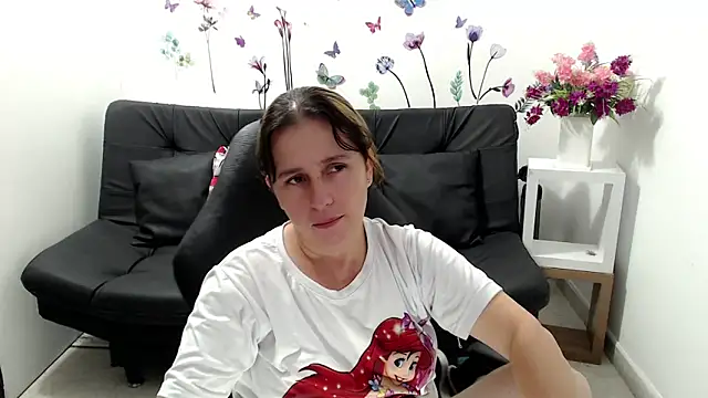 victoria jones online show from 05/09/26, 12:21