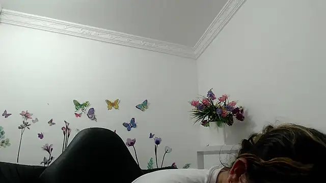 victoria jones online show from 05/16/26, 01:10