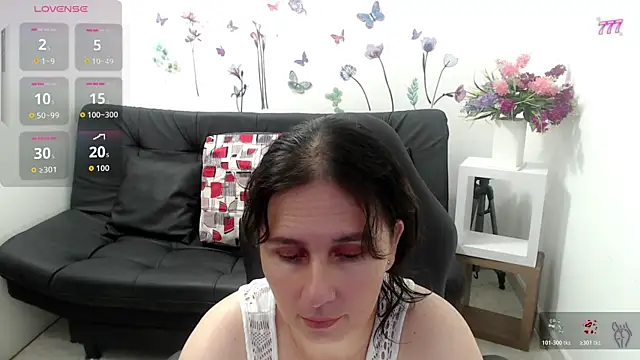 victoria jones online show from 05/28/26, 12:57