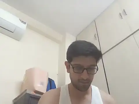 arjun 077 online show from 03/19/26, 04:33