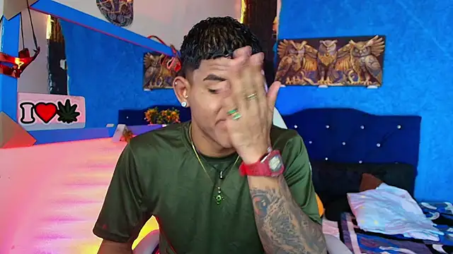 Damian latinxxx online show from 01/29/25, 02:51