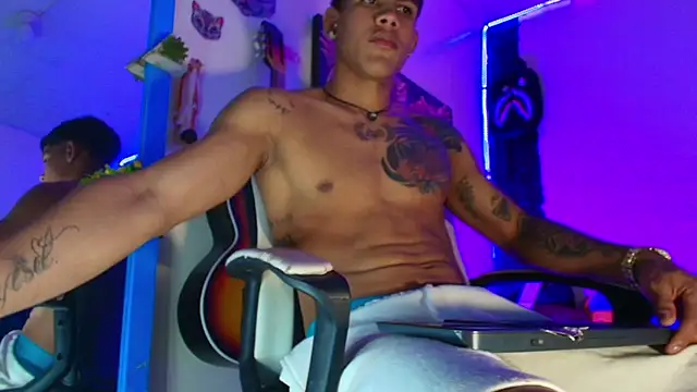 Damian latinxxx online show from 01/30/25, 06:13