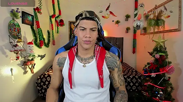 Damian latinxxx online show from 12/15/25, 03:11