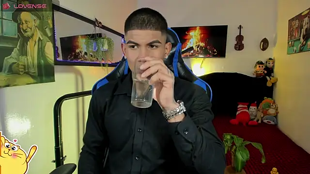 Damian latinxxx online show from 04/27/26, 12:08