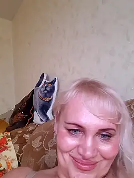 Snapshot of IsabellaBoni chatting on 01/27/25, 02:02 IsabellaBoni online show from 01/27/25, 02:02