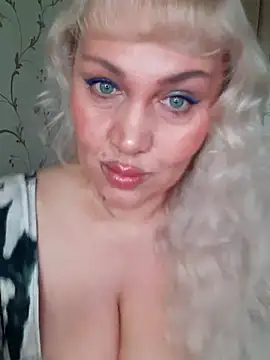 IsabellaBoni online show from 02/28/26, 07:31