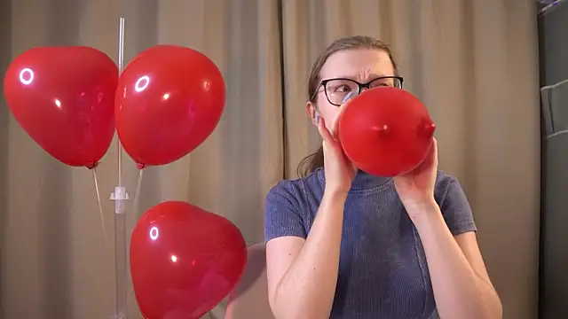 brendacom online show from 02/14/25, 02:18