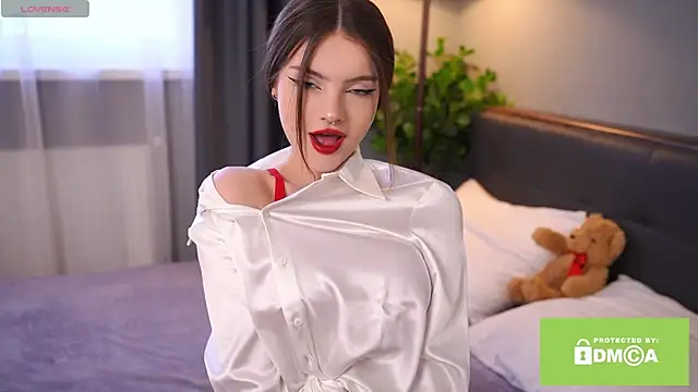 Snapshot of Bellacle chatting on 02/26/25, 08:04 Bellacle online show from 02/26/25, 08:04